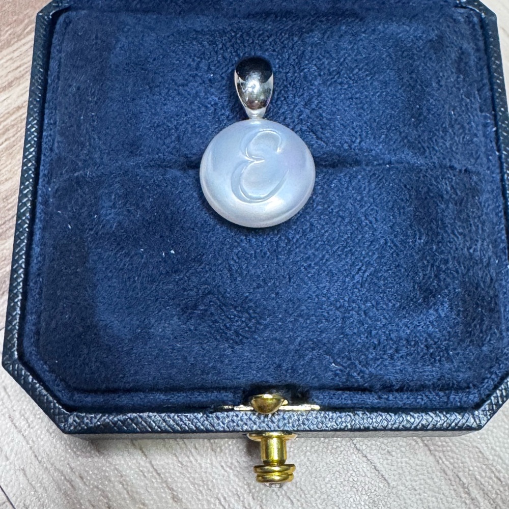 Silver and Pearl Initial 'E' Pendant